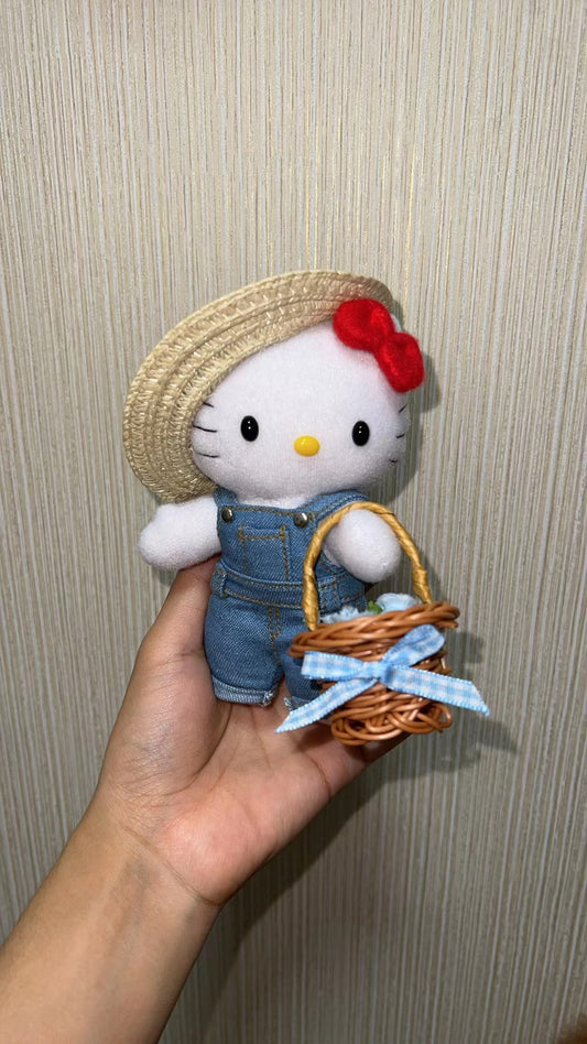 Straw Hat Kt Cat